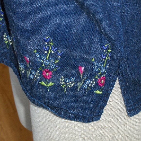 Women's Blue Jean Halter Top Small BOTTOM DOLLAR DROP!!! - Picture 6 of 8